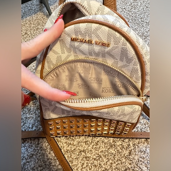 Micheal Kors Extra small backpack - Picture 5 of 6